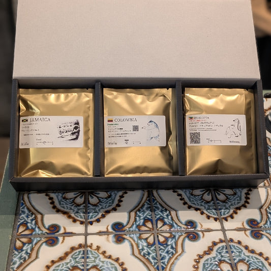 【ドリップバッグ】★★プレミアム珈琲ギフト ★★高級・希少豆の詰め合わせセット。お好きな焙煎度合いを選べます。
